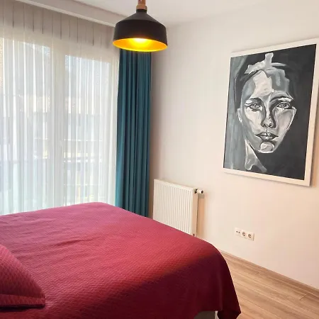 Arcadiumlife 32 Goektuerk Center *